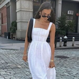 NWT • Tagliatelle dress in white - size 6